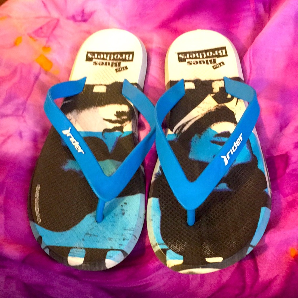 Hot Topic limited edition Blues Brothers Flip Flops Purchased at Hot Topic